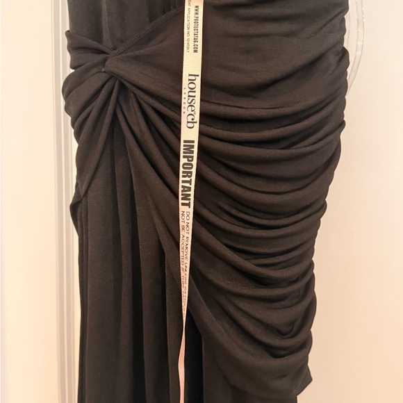 HOUSE OF CB Larelle Plunge Maxi Dress - Picture 5 of 7